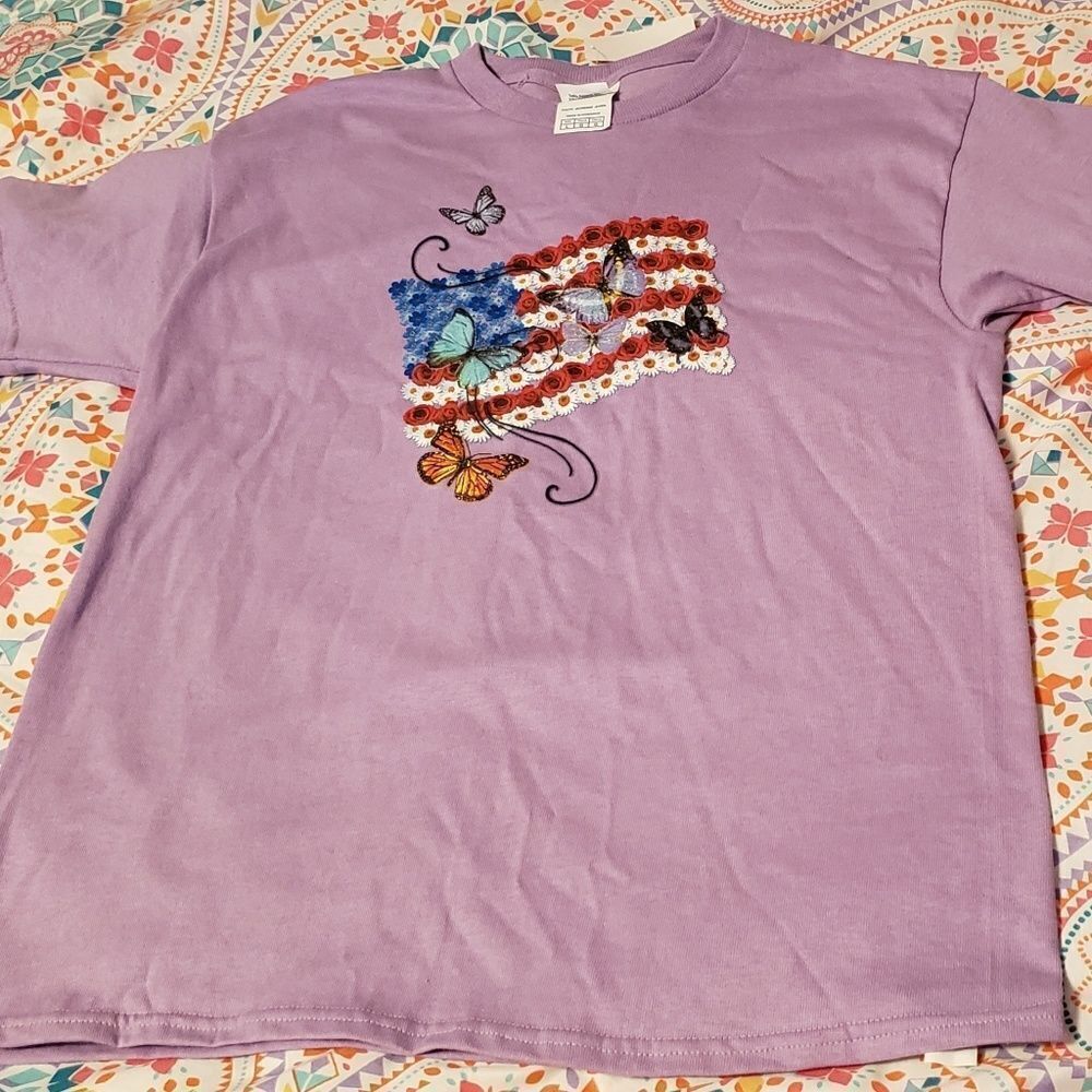 NWT Girls Sz L Lavender T-Shirt Flag & Butterflies - Picture 2 of 2